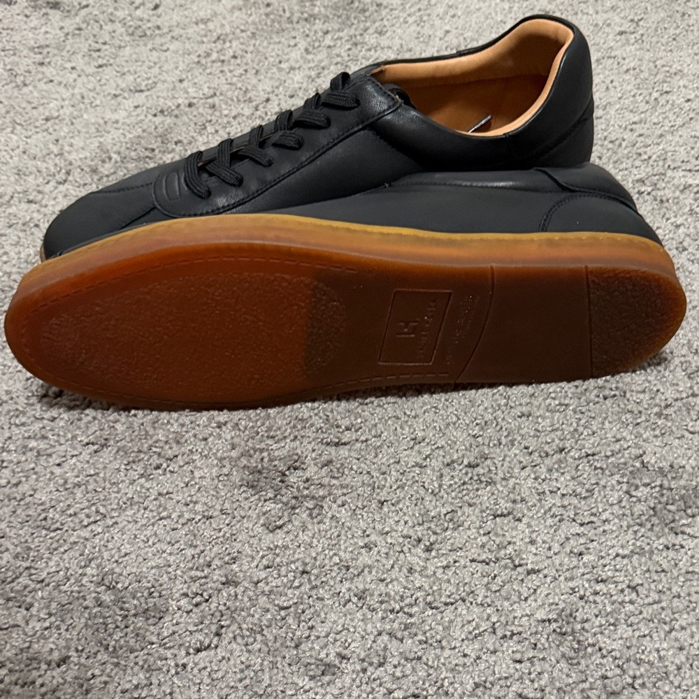 Kenneth Cole Gentle Souls Black Sneakers for Men - Picture 7 of 7